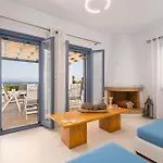 Virginia Villa