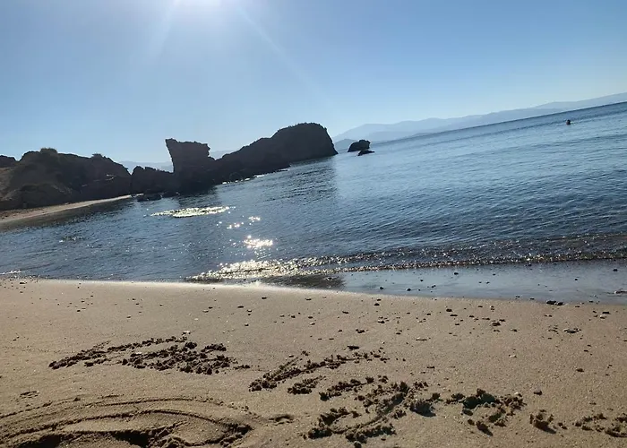 Virginia Villa Ambelas