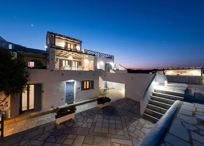 Virginia Villa Ambelas